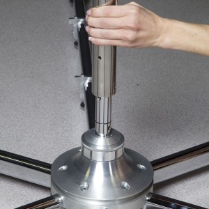 Rurka wolnostojąca Lupit Pole STAGE 45 mm (INOX, chromowana lub czarna) 